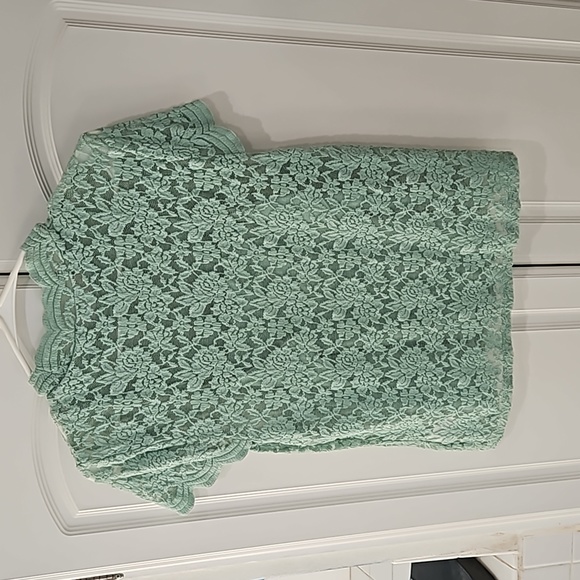 Vintage Lace Top - Picture 2 of 2